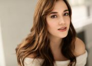 Andrea Bowen