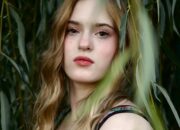 Amelia Bond
