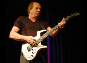 Adrian Belew