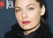 Alexa Davalos